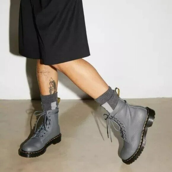 Dr. Martens 1460 Pascal Virginia Leather Lace Up Boots - Color: Gunmetal - Size: - Picture 2 of 9